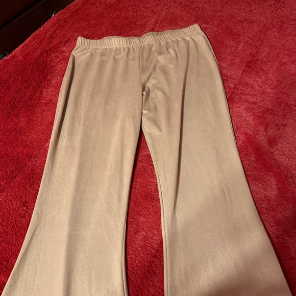 Fashion Nova Two Piece Set - Picture 4 of 6